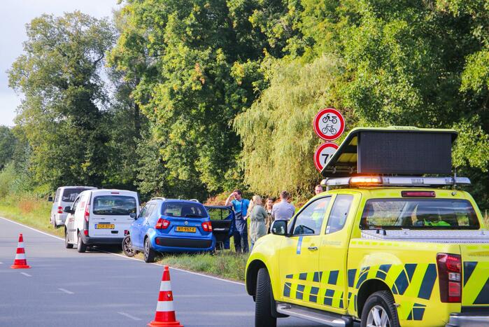 Schade aan voorraam van personenauto door ongeval