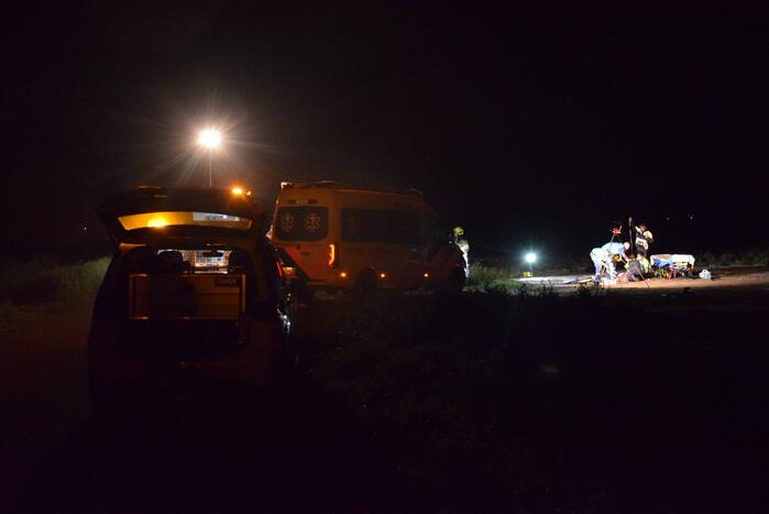 Persoon zwaargewond na ongeval met brommer