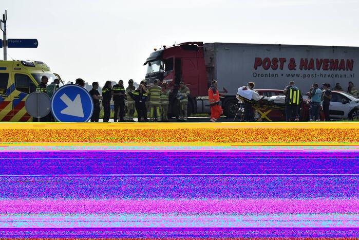 Kind gewond nadat twee auto's botsen