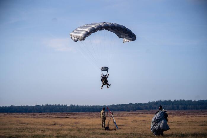 Airborne Luchtlandingen en Herdenking in Ede