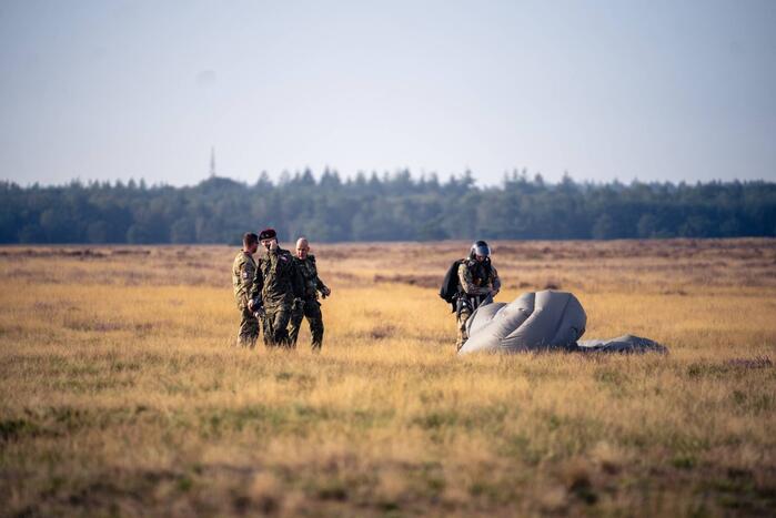 Airborne Luchtlandingen en Herdenking in Ede