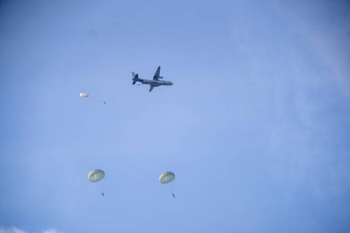 Airborne Luchtlandingen en Herdenking in Ede