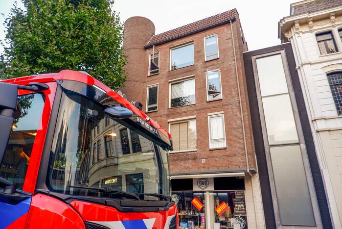 Kip in airfryer vliegt in brand