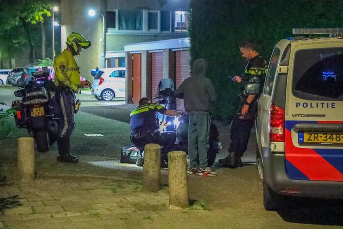 Scooterrijder gaat onderuit tijdens achtervolging