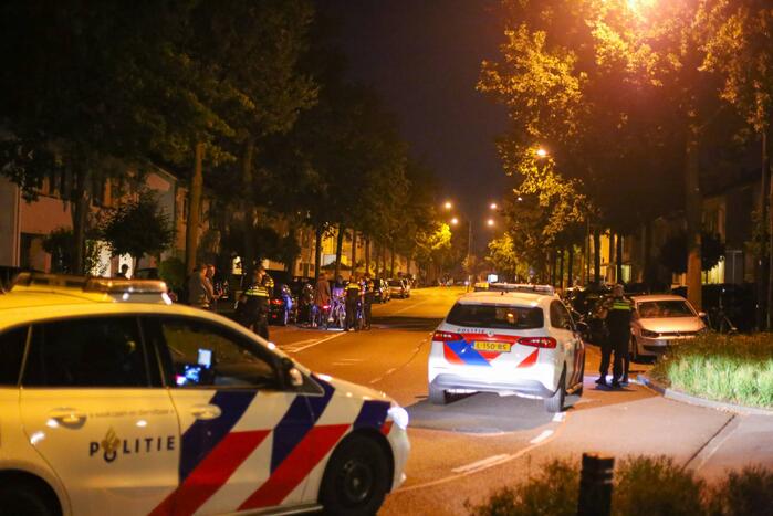 Grote politieopkomst door vechtpartij tussen jongeren