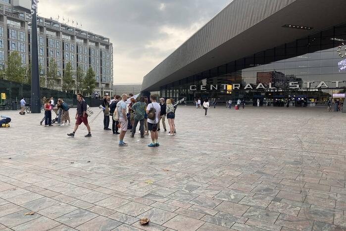 Demonstratie extinction rebellion voor Rotterdam centraal