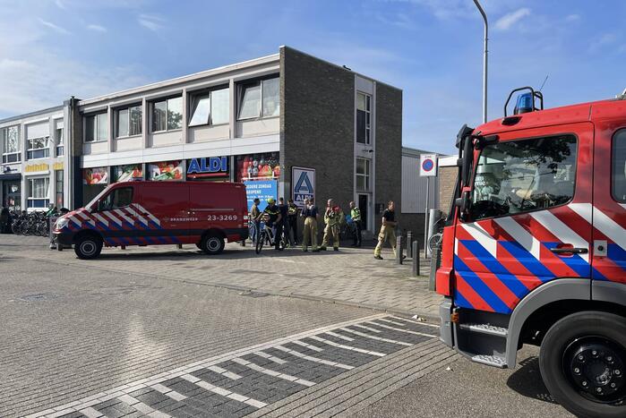 EOD onderzoekt mogelijke explosieve stoffen in bovenwoning