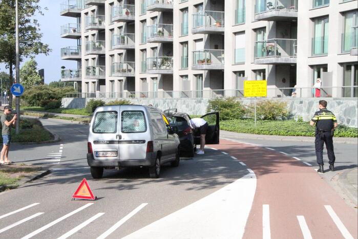 Drie voertuigen betrokken bij botsing