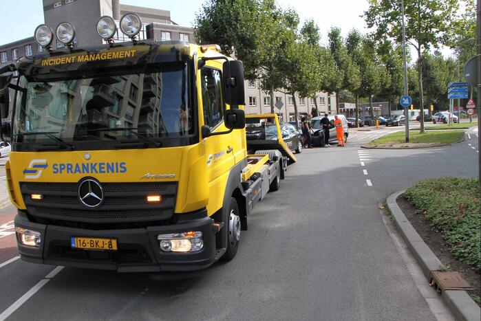 Drie voertuigen betrokken bij botsing
