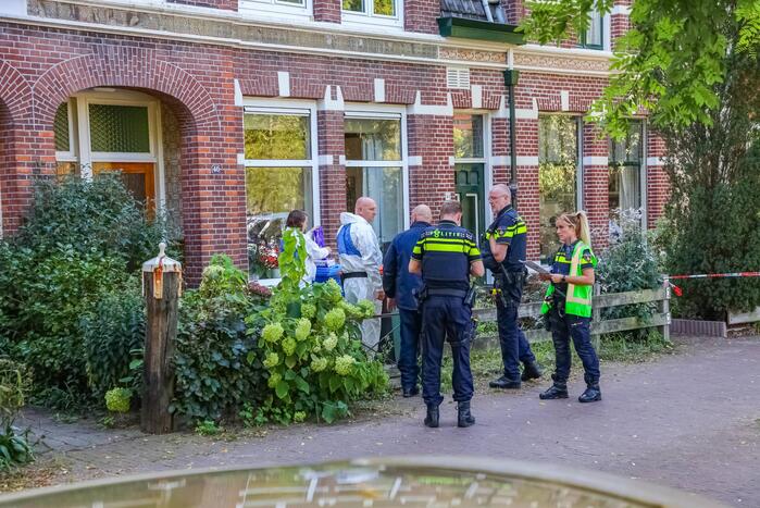 Persoon overleden in woning aangetroffen