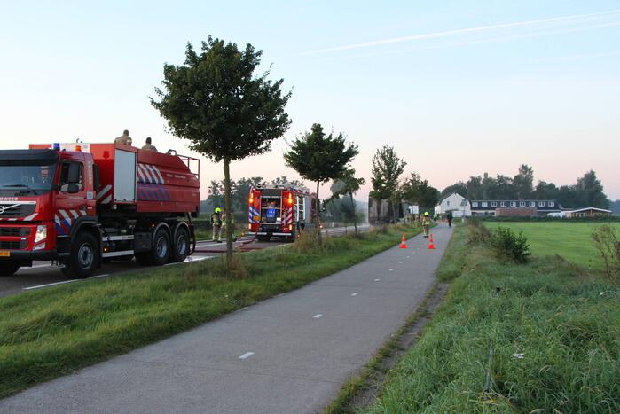 Oplegger volledig uitgebrand