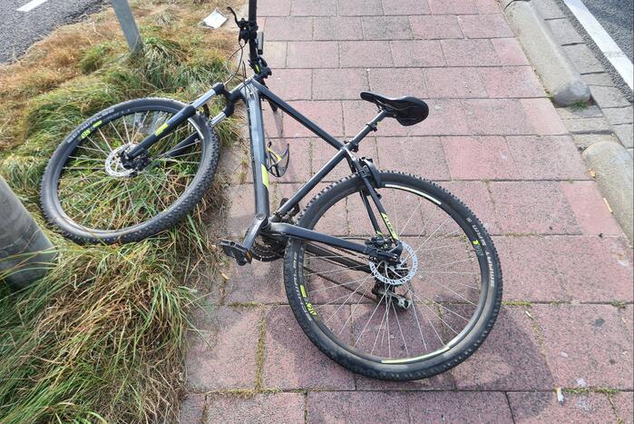 Motorrijder en fietser gewond bij ongeval