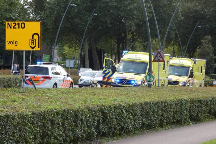Kind gewond bij ongeval met auto en scooter