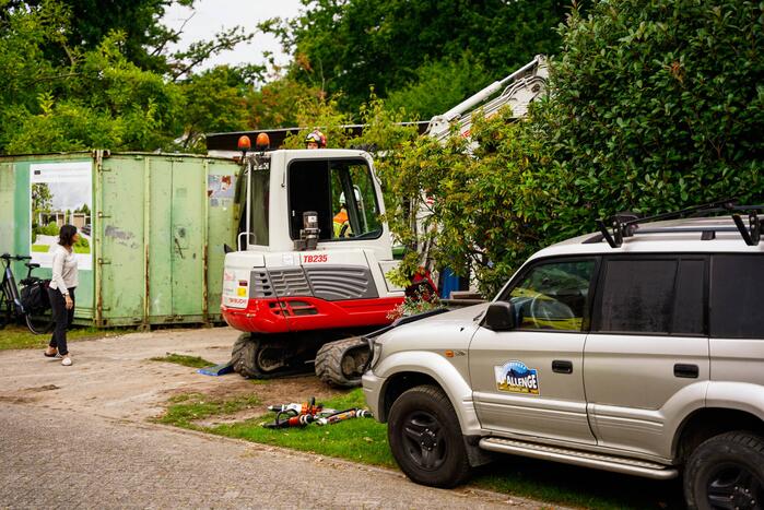 Man ernstig gewond bij werkzaamheden bouwplaats