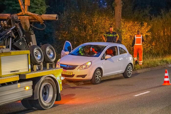 Persoon gewond door steekpartij in personenauto