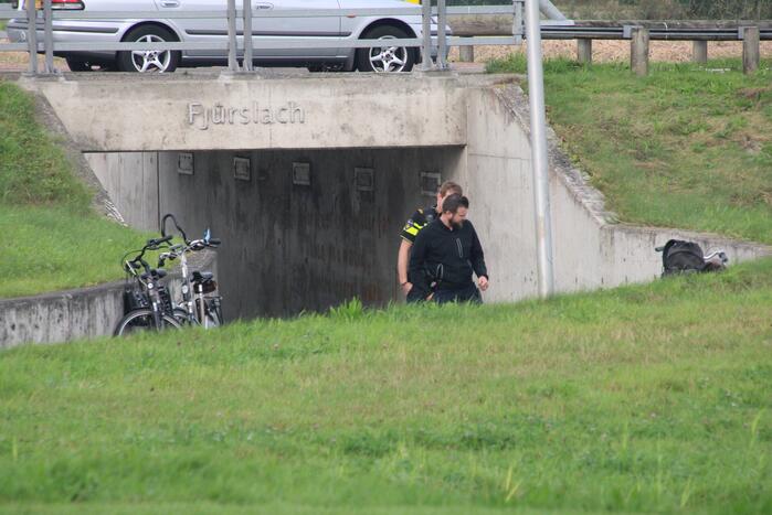 Fietser gewond bij fietsongeluk voor fietstunnel