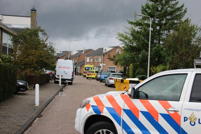 Scooterrijder met spoed naar ziekenhuis bij botsing met auto