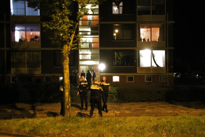 Persoon zwaargewond bij steekpartij