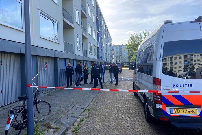 Overleden man aangetroffen in woning portiekflat