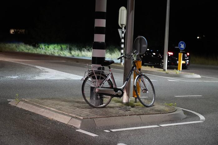 Fietser gewond bij botsing met auto