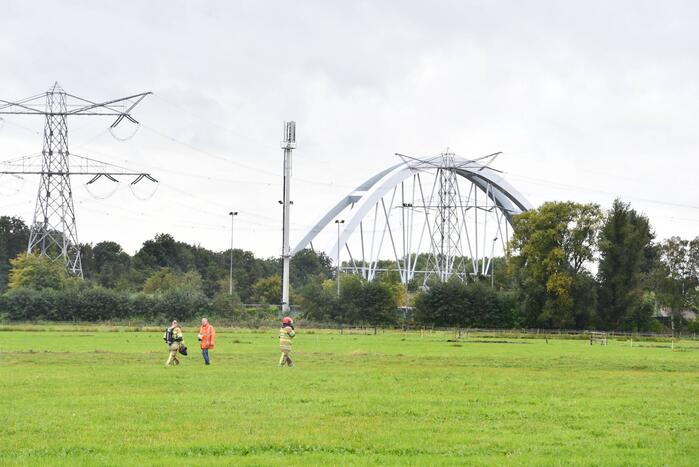 Lage druk gasleiding gesprongen midden in weiland
