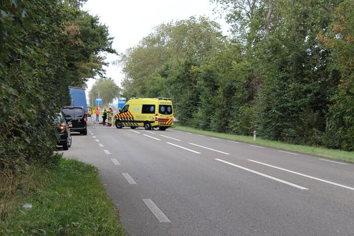 Auto total-loss na botsing met vrachtwagen