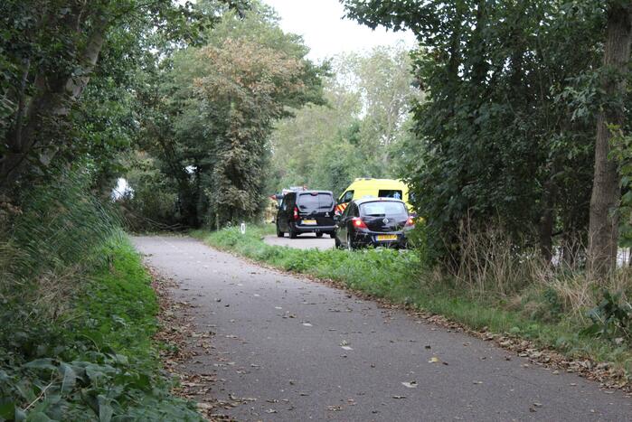 Auto total-loss na botsing met vrachtwagen