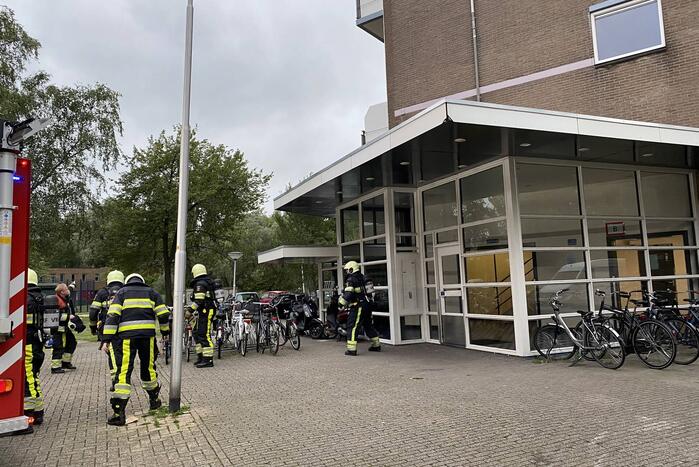 Brand in appartement snel onder controle