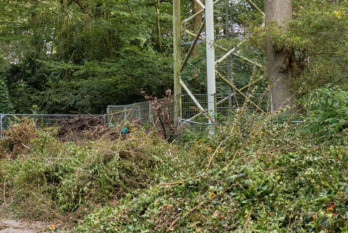 Brand bij GSM zendmast