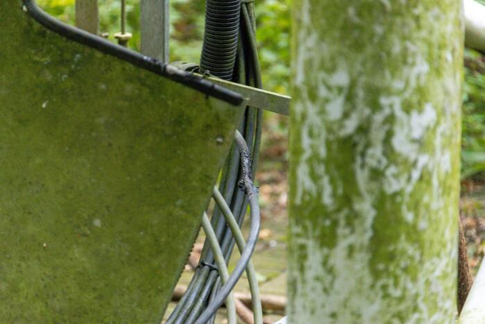 Brand bij GSM zendmast