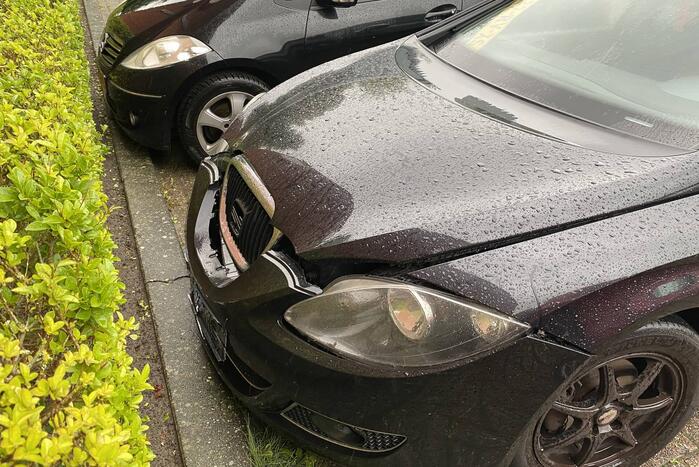 Auto's lopen schade op bij botsing