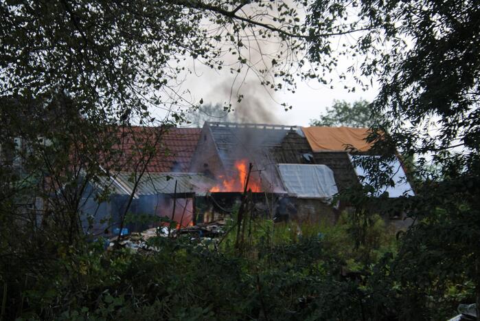 Wederom brand bij slooppanden