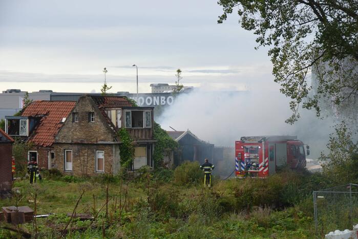 Wederom brand bij slooppanden