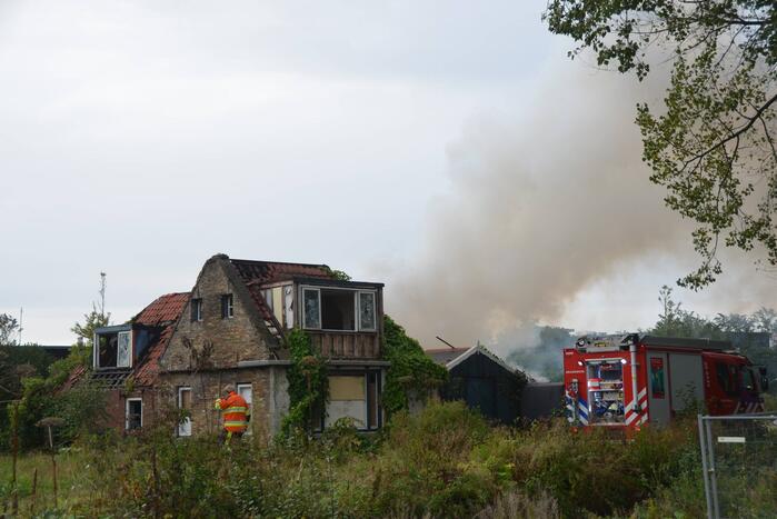 Wederom brand bij slooppanden