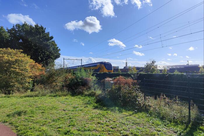 Treinverkeer ondervindt hinder; persoon door politie meegenomen