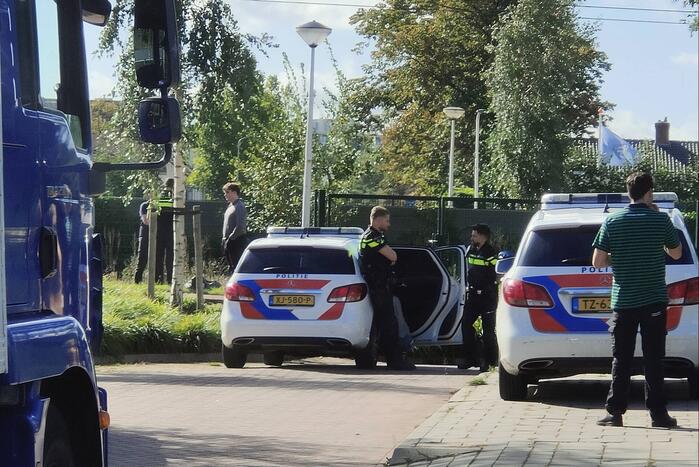 Treinverkeer ondervindt hinder; persoon door politie meegenomen