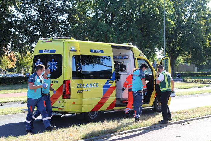 Fietser op e-bike ernstig gewond op fietspad