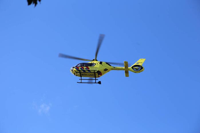 Fietser op e-bike ernstig gewond op fietspad