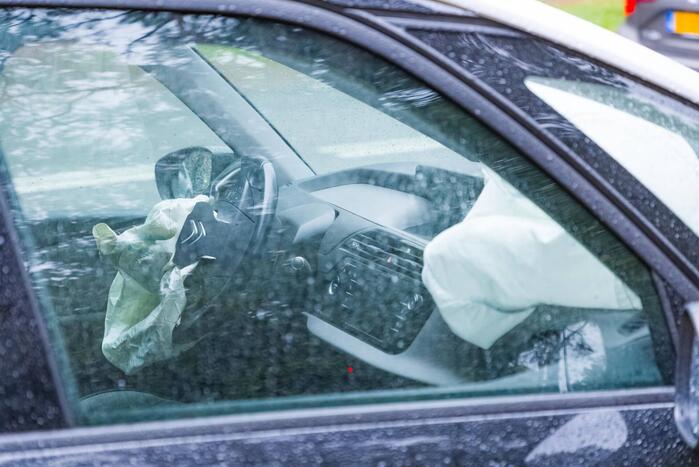 Eén gewonde bij kop-staart botsing