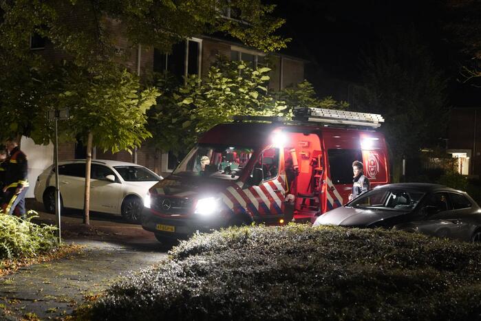 Hulpdiensten rukken uit voor scooter in sloot