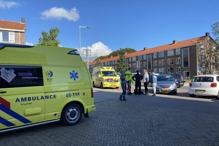 Fietser onderuit bij aanrijding met auto