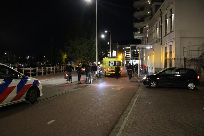 Fietsster komt in botsing met personenauto
