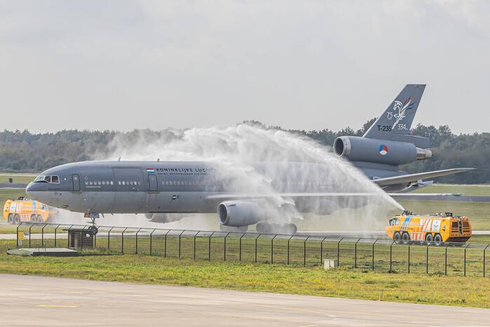 Laatste ronde KDC-10-transportvliegtuig van Defensie