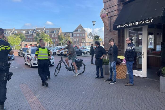 Jongeman gewond bij steekpartij