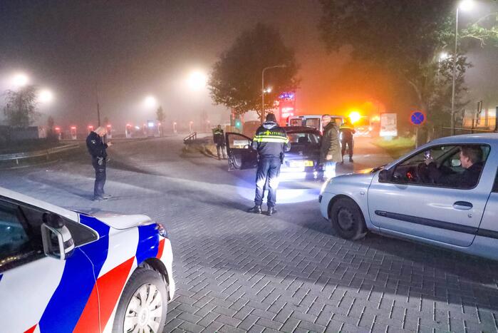 Politie doet onderzoek naar vondst stoffelijk overschot in auto