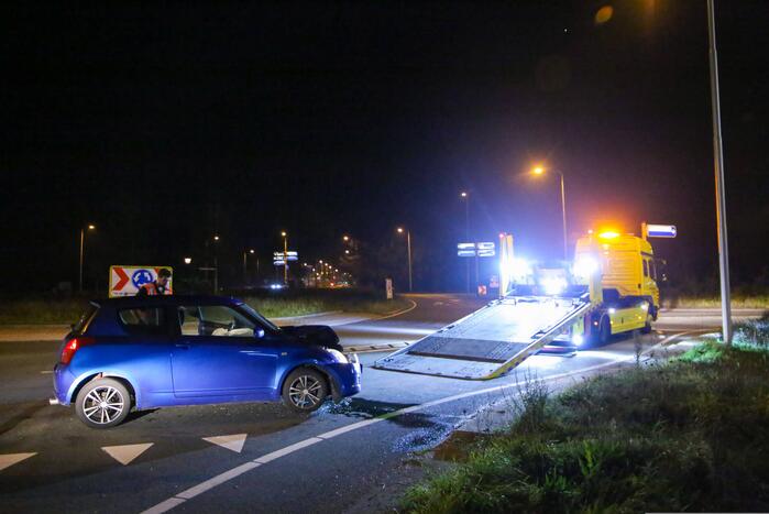 Veel schade bij ongeval tussen auto en lijnbus