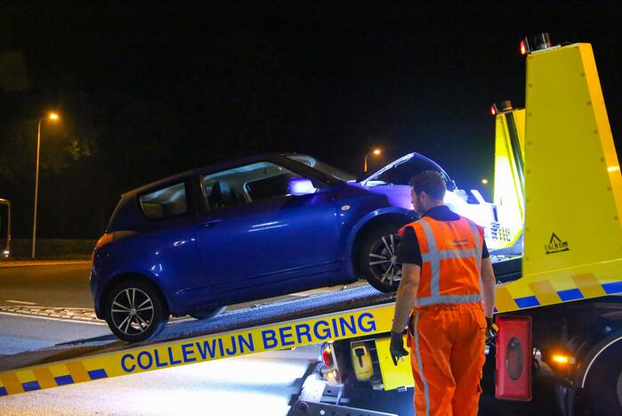 Veel schade bij ongeval tussen auto en lijnbus