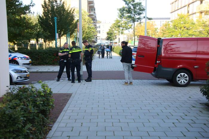 Pakket bezorger bruut overvallen