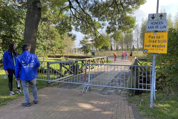 Brug zakt in tijdens marathonloop