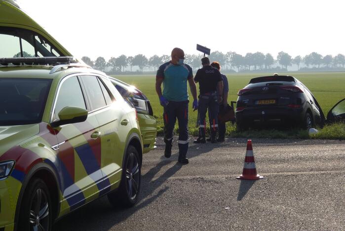Twee auto's in de sloot door ongeval